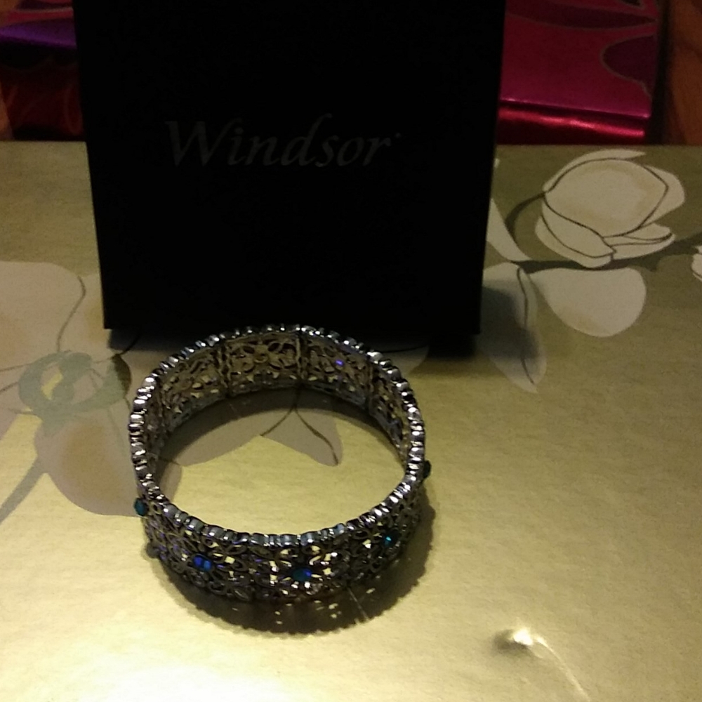 Bracelet By Windsor